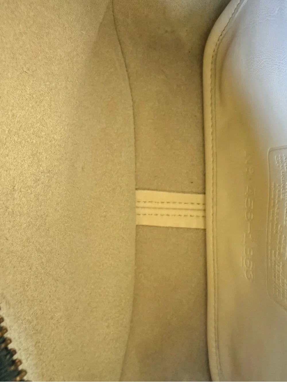 VINTAGE Coach Style 1863 | Bone White Leather | Excellent Condition